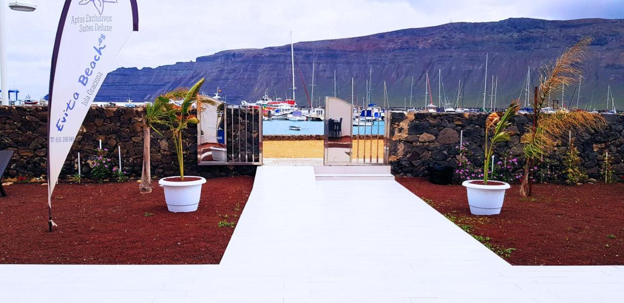 La Graciosa Camelia Beach Vistas Mar Caleta de Sebo Extérieur photo