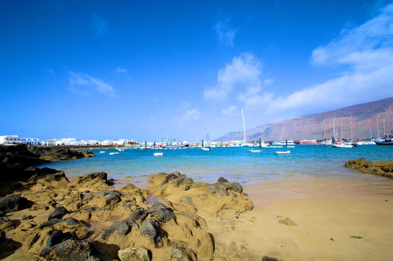 La Graciosa Camelia Beach Vistas Mar Caleta de Sebo Extérieur photo