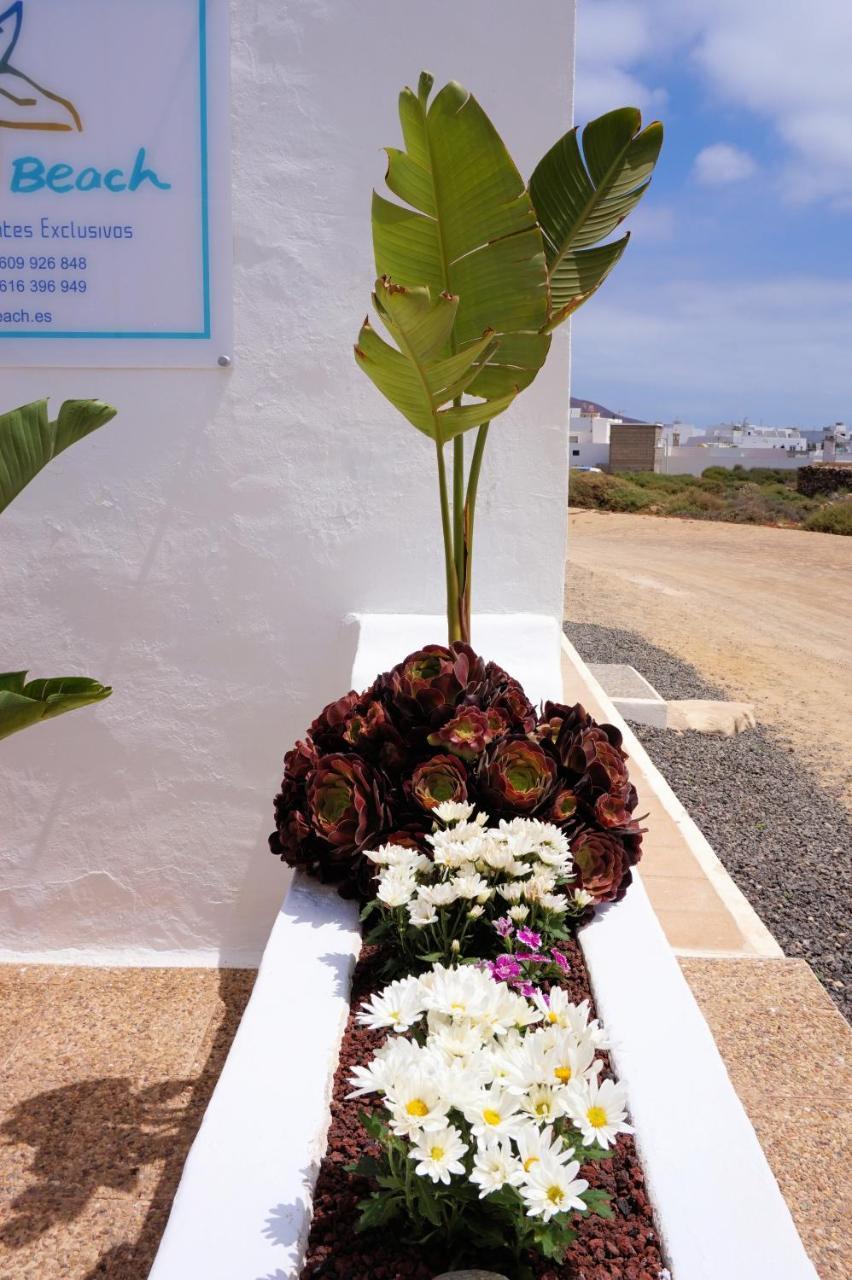 La Graciosa Camelia Beach Vistas Mar Caleta de Sebo Extérieur photo
