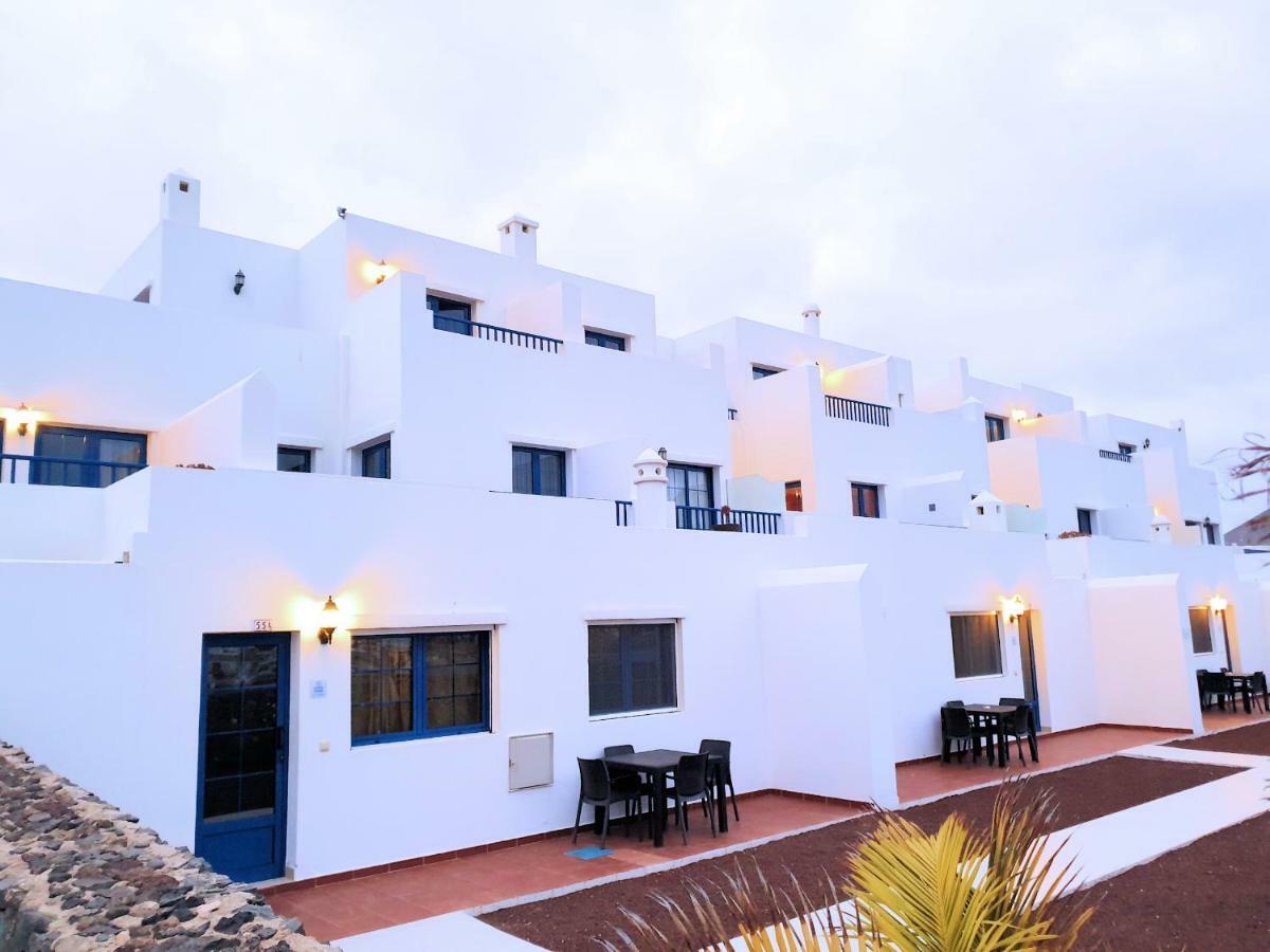 La Graciosa Camelia Beach Vistas Mar Caleta de Sebo Extérieur photo